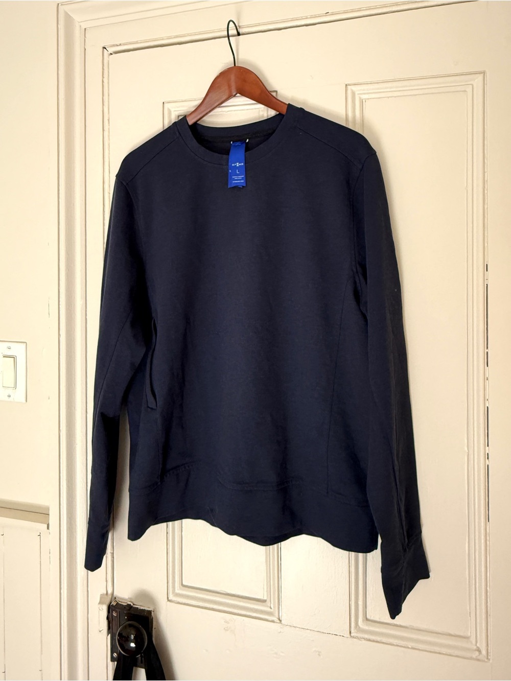 Kit and Ace Men’s Cashmere Blend Drak Navy Blue Crewneck Pullover! Sz Lg. Beauty